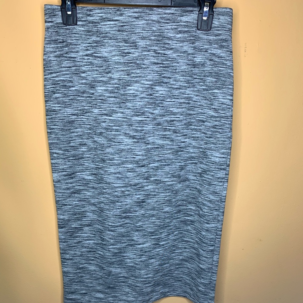 BRAND NEW LOFT SKIRT